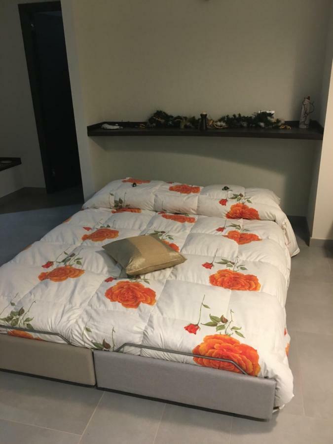 B&B Villa Fiorita Pontecagnano Eksteriør bilde